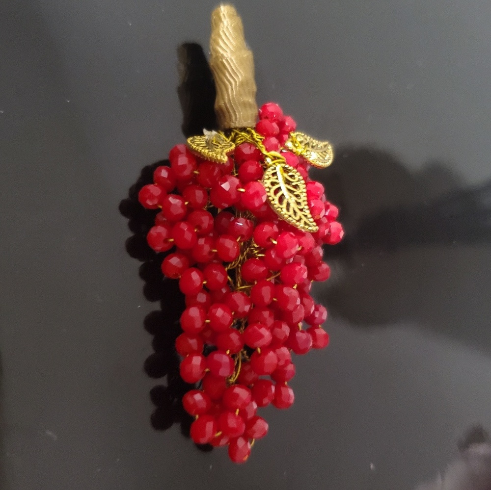 Handmade 🍇🍇🍇 brooche
